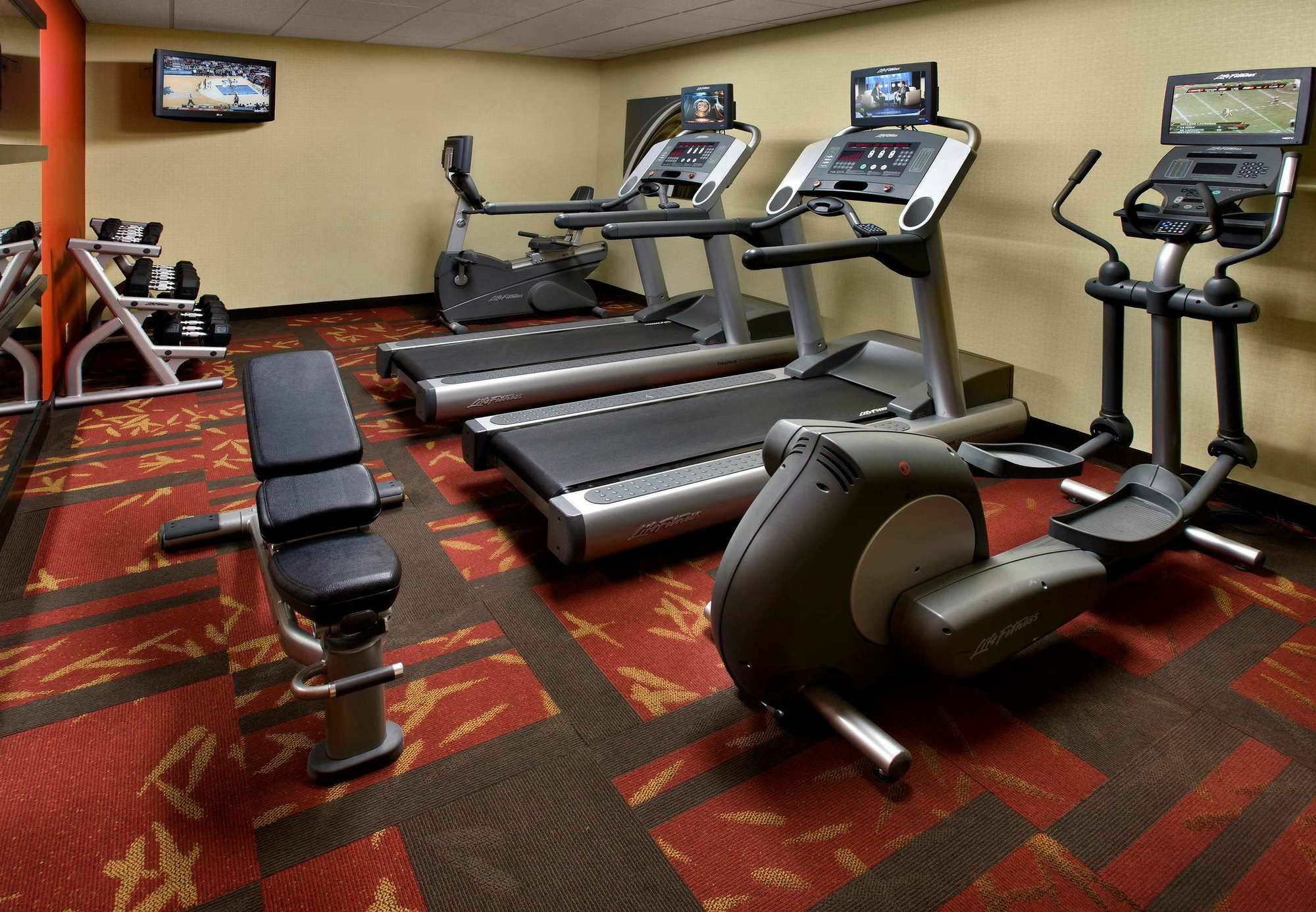 Courtyard By Marriott Pittsburgh Airport Hotell Coraopolis Eksteriør bilde